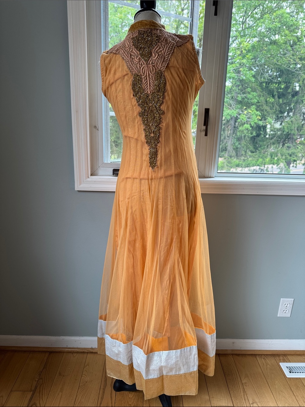 anarkali gown peach mesh halter neck design beading and Dupatta (shawl) small - Picture 7 of 14